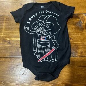 Star Wars Onesie, size 18 months, smoke free home